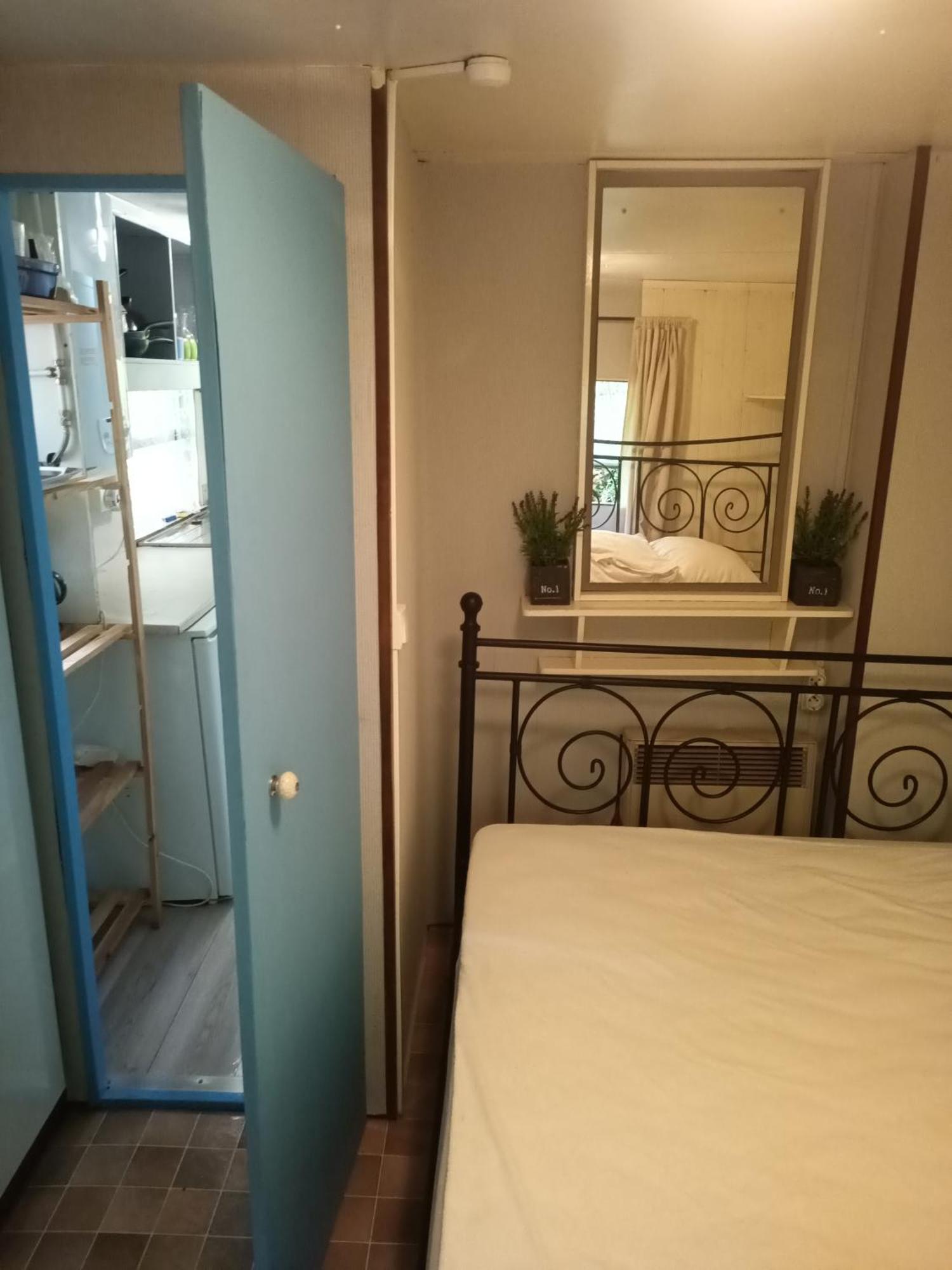 Ferme Les Therondels Saint-Pons-de-Thomieres 客房 照片